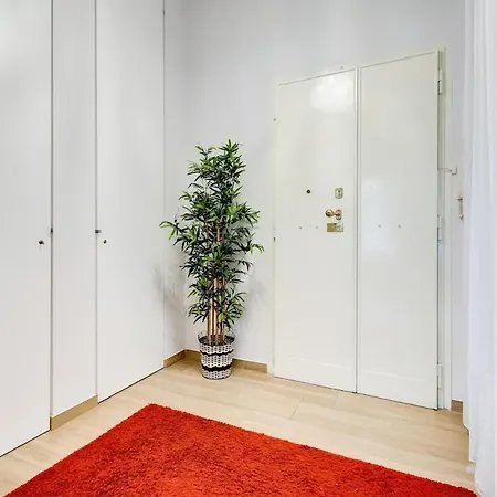 Vatican Brothers Apartment *