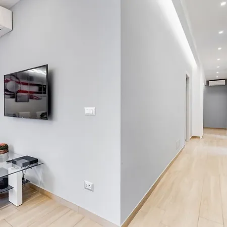 Vatican Brothers * Rome