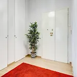 Vatican Brothers Apartment *