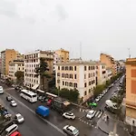 Vatican Brothers Apartment *